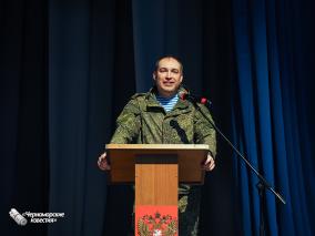 Черноморским школьникам рассказали  об особенностях учебы в училище ВДВ