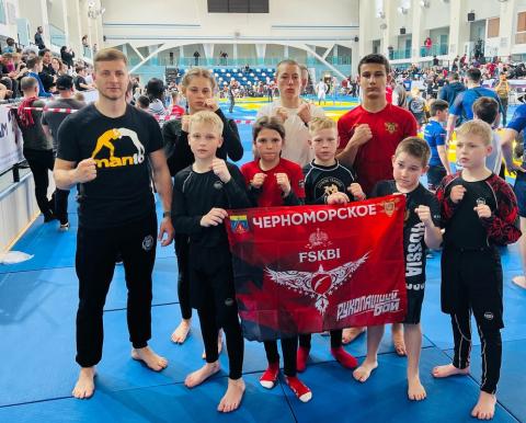 Черноморские спортсмены завоевали 7 медалей на Первенстве Крыма по грэпплингу