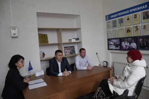 Депутат Государственного Совета Крыма провела приём граждан