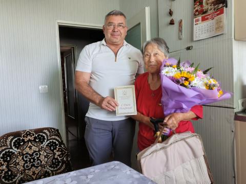 Поздравления с юбилеями ветеранов труда